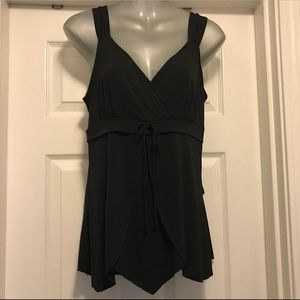 Black Crossover Tank